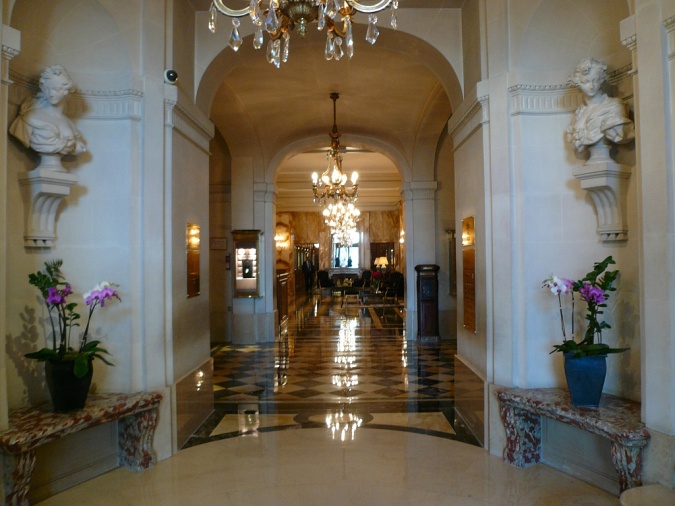 HOTEL DE CRILLON PALACE 4*DELUXE