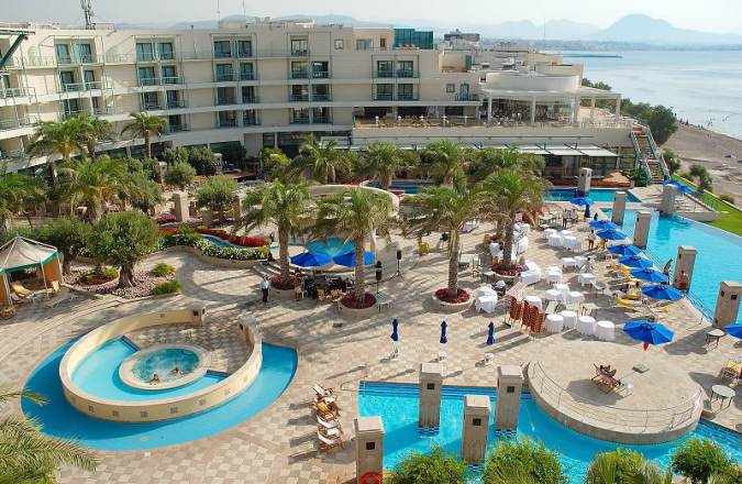   Club Hotel Casino Loutraki 5* 