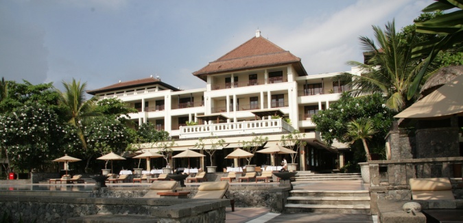   The Legian Bali 5* -   