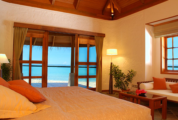 SHERATON FULL MOON MALDIVES HOTEL 5* - BEACHFRONT COTTAGE ROOM