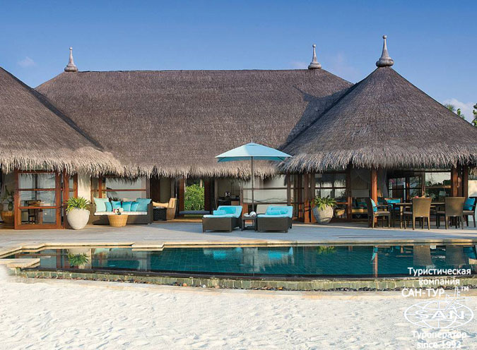 Four Seasons Resort Maldives At Kuda Huraa 5* <BR> Two-Bedroom Royal Beach Villa