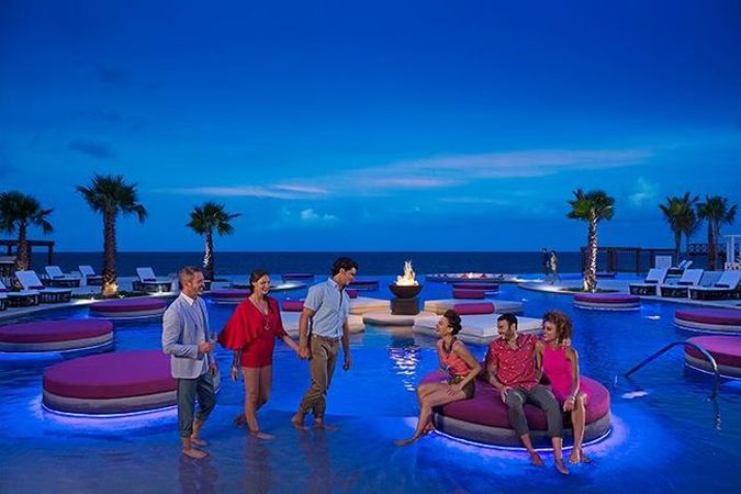 Breathless Riviera Cancun Resort SPA 5*  