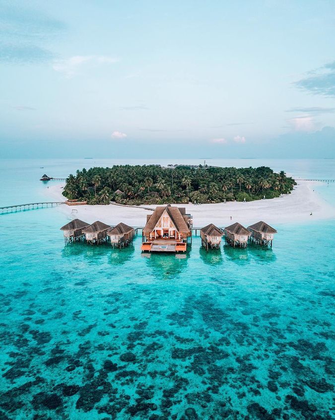   Anantara Kihavah Maldives Villas